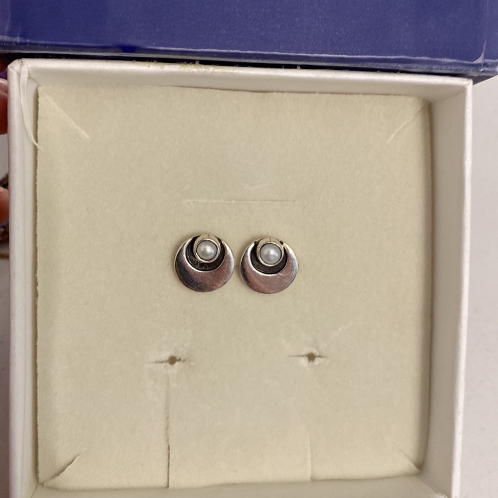 Mexican Silver Stud Earrings - Picture 2 of 4